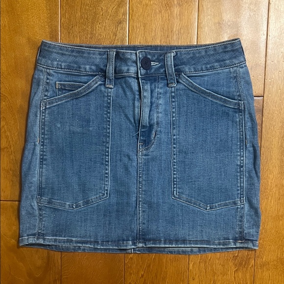 American Eagle Dresses & Skirts - American Eagle High Rise Denim Mini Skirt Size 4 Stretch Sparkle Western Country